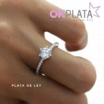 Anillo de plata para novias