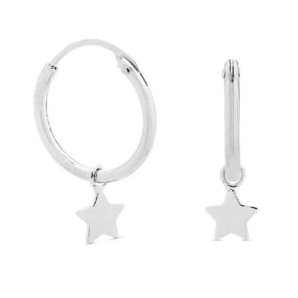 Pendientes de plata con aro y estrellas